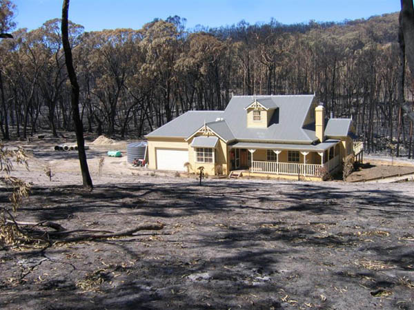 Churchill Fire (Vic) Feb 09 067 (Medium)
