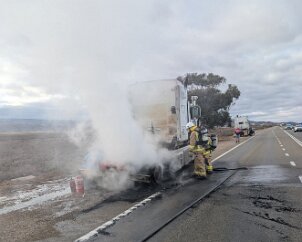 Truck fire, Miranda from Stirling North CFS