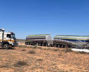 Fuel Tanker fire, Roxby Downs from Roxby Downs CFS