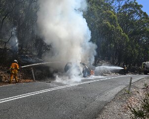 Car and scrub fire, Cleland from Ashley Hosking, CFS Promotions Unit