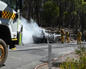 Car and scrub fire, Cleland from Ashley Hosking, CFS Promotions Unit