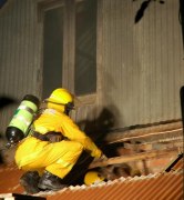 BA Crews at a Cold Store fire